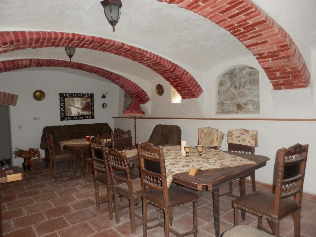 Zamecek Zdiky - Zamecky Apartman Bujanov Buitenkant foto