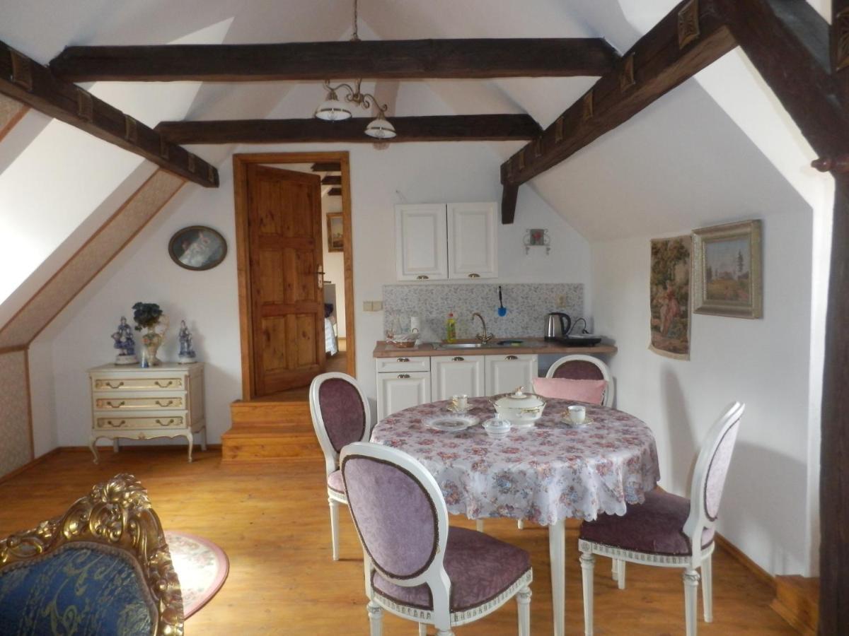 Zamecek Zdiky - Zamecky Apartman Bujanov Buitenkant foto