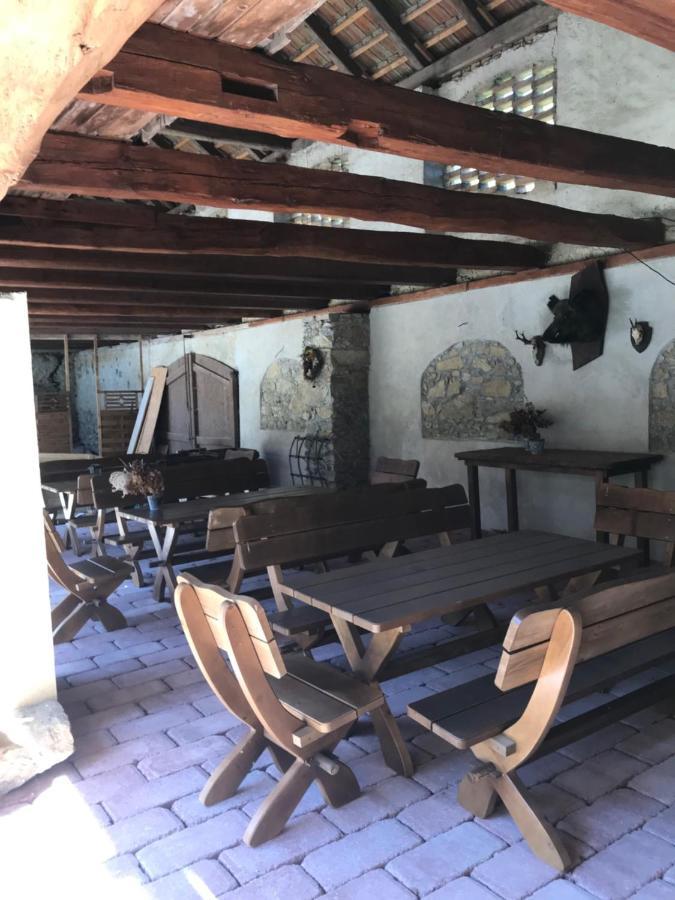 Zamecek Zdiky - Zamecky Apartman Bujanov Buitenkant foto